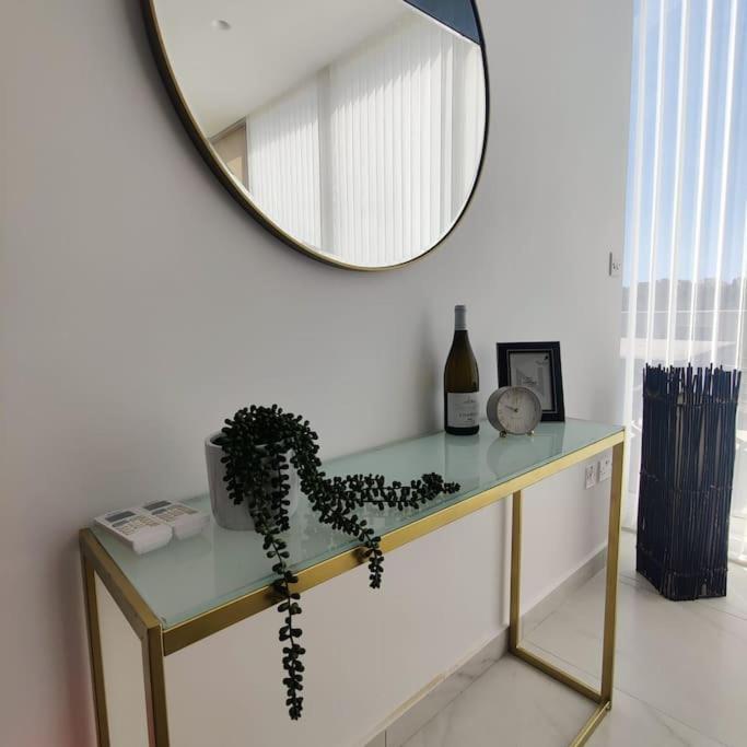 Appartement Cozy Penthouse In Central Malta à Balzan Extérieur photo
